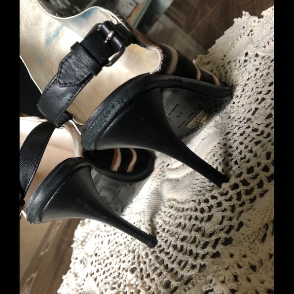 Balenciaga Striped Calf Hair Glove Sandals - Picture 9 of 11